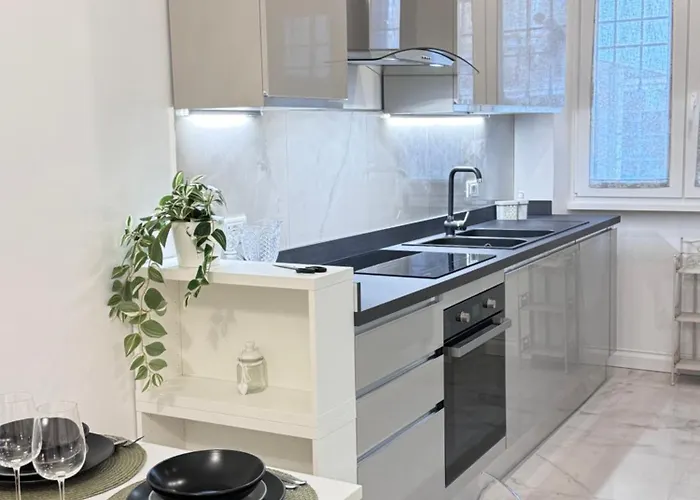 Casa Giulia * Rome